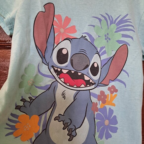 Disney Stitch T-Shirt Women’s Size Medium | Blue Graphic Tee - Picture 3 of 5